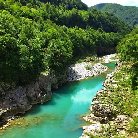 Moksha Slovenia Tolmin Exteriér fotografie